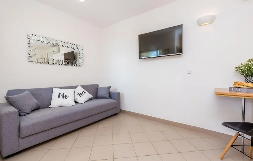 Vila Iris - Opatija By Villas Guide Breza Croatia